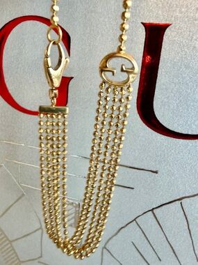 18k gold Gucci bracelet